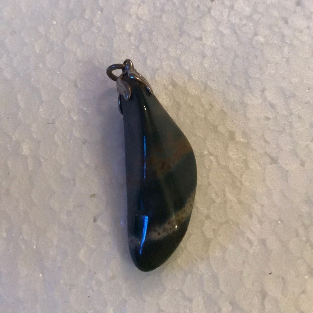 Jasper pendent